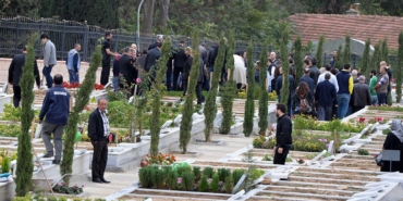cem-garipoglu-mezar-aa-2284312.jpg