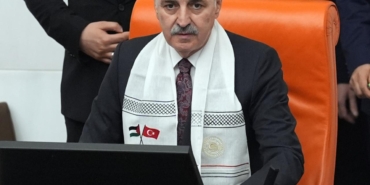 numan-kurtulmus-2287699.jpg