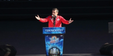 selcuk-bayraktar-teknofest-2024-aa-2286662.jpg